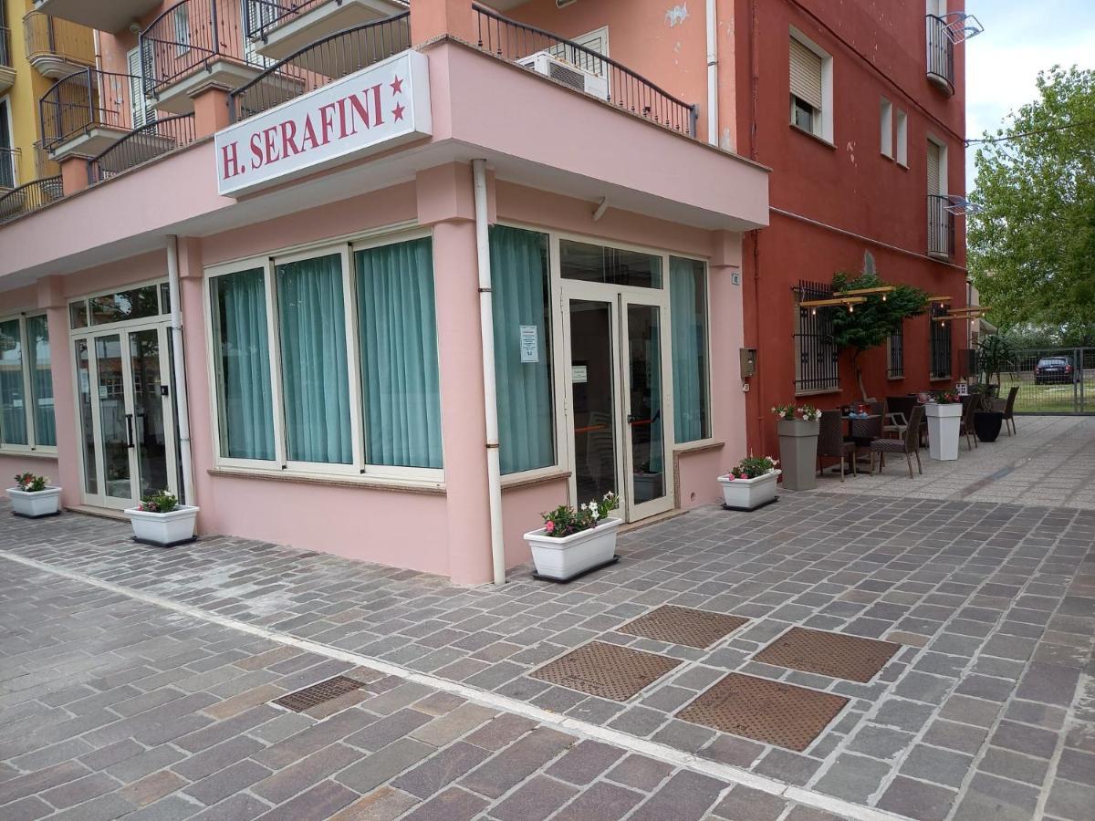 Hotel Serafini Misano Adriatico Buitenkant foto