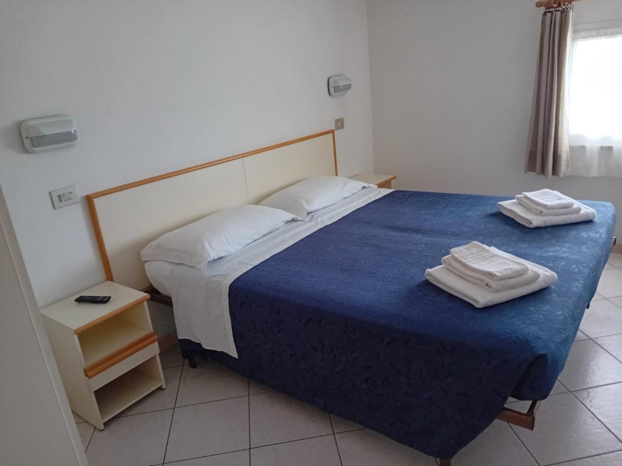 Hotel Serafini Misano Adriatico Buitenkant foto